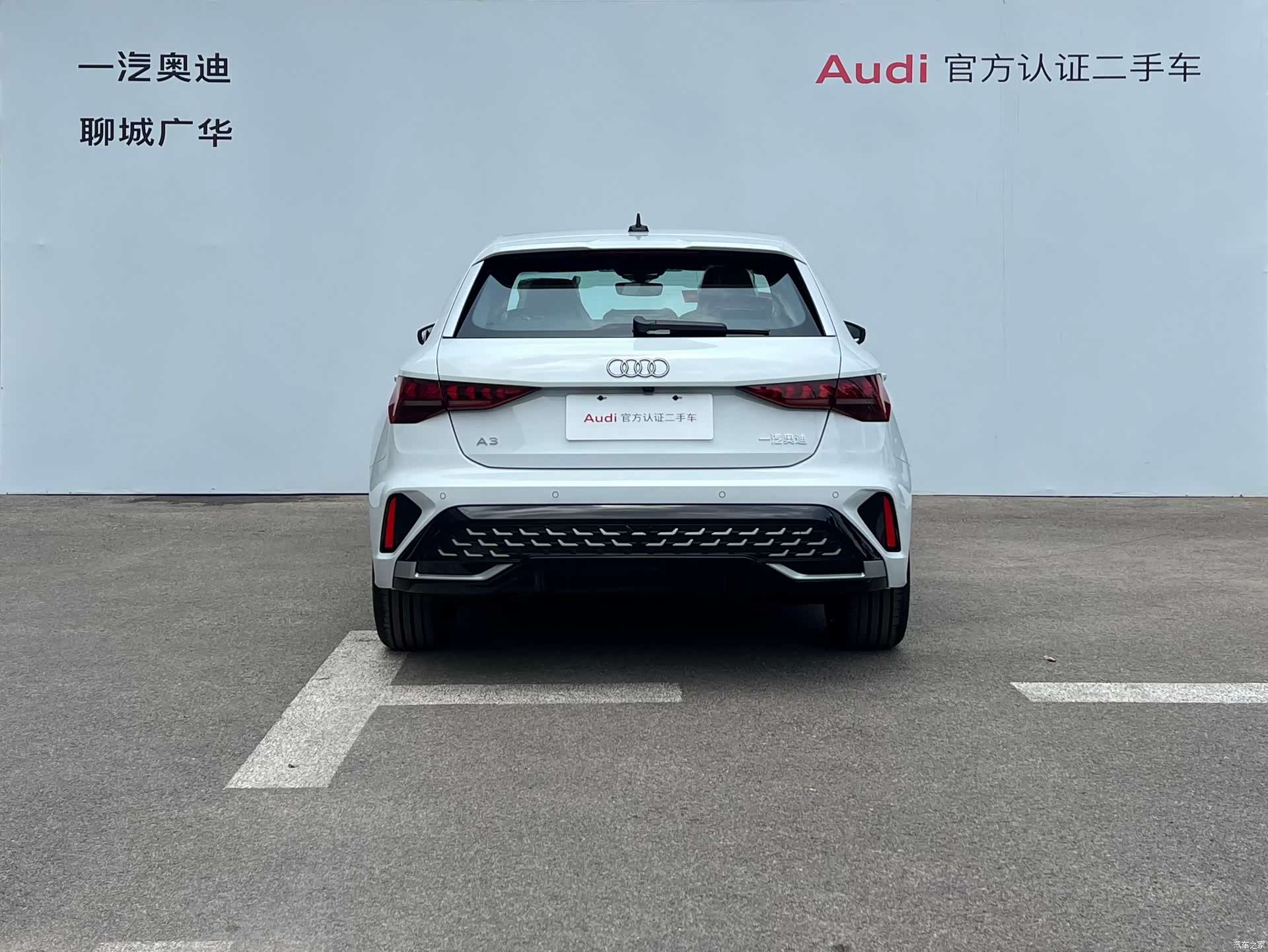 Audi Flying Spur, 2026 все фото