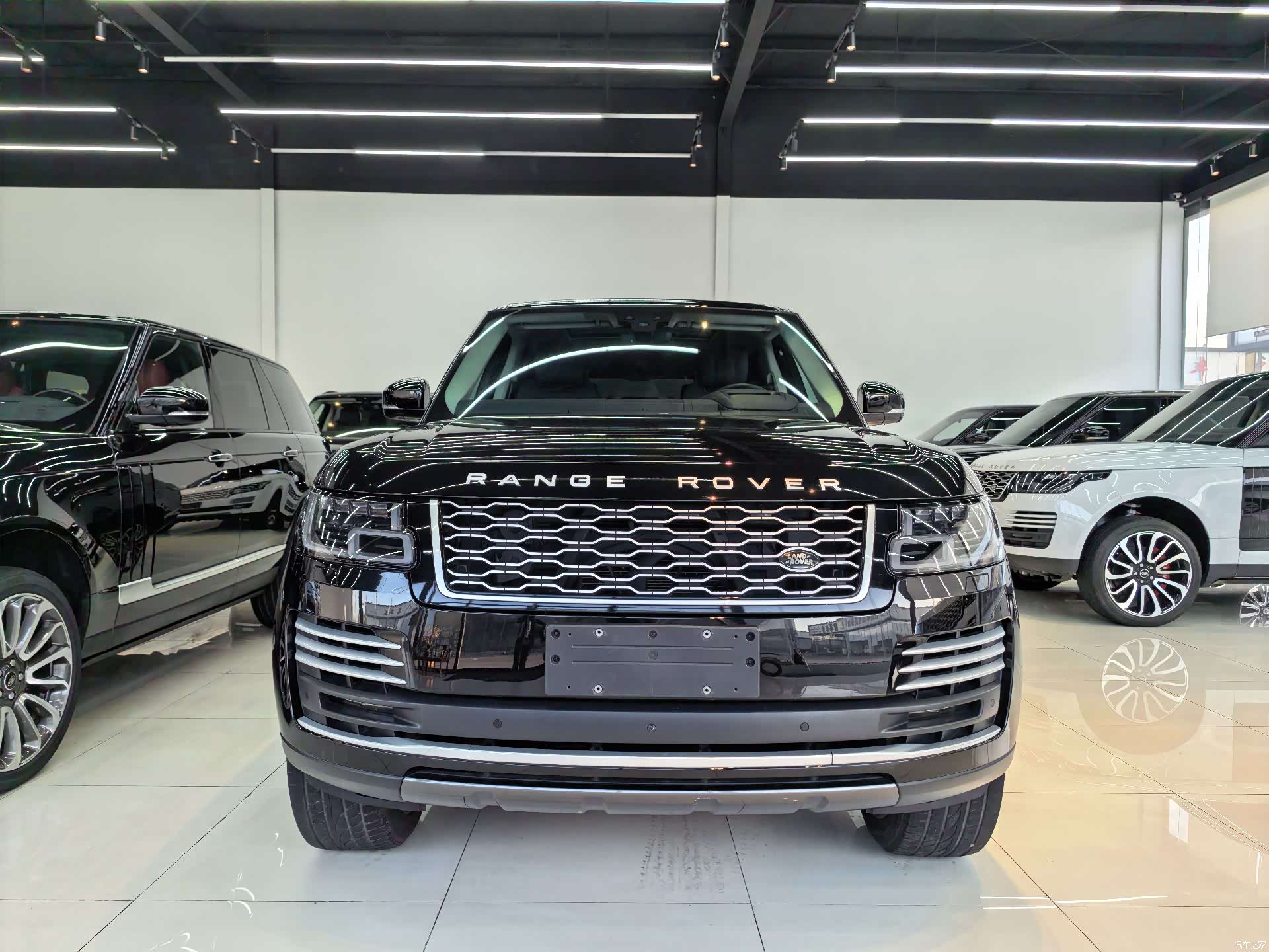 Land Rover Range Rover, 2021 все фото