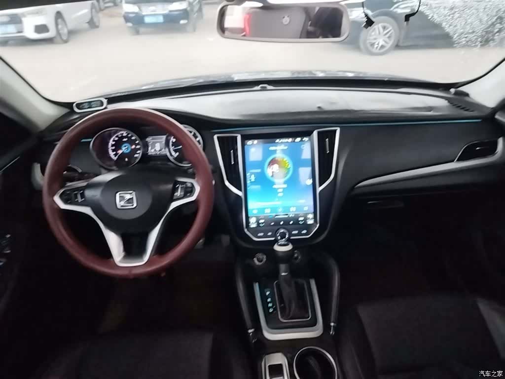 Zotye SR7, 2016 10