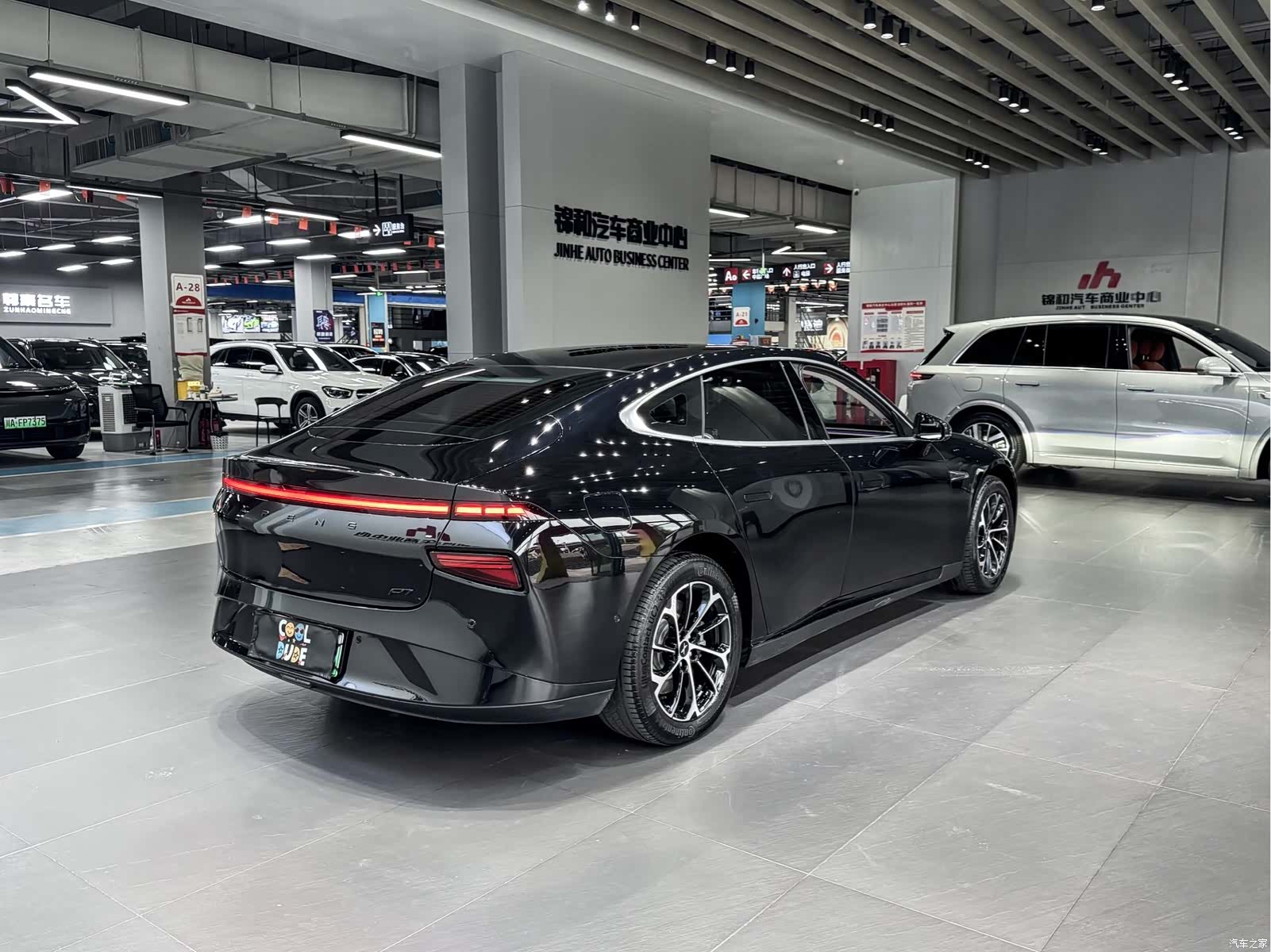 Xpeng P7, 2021 6