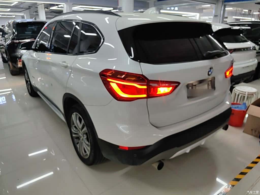 BMW X1, 2017 все фото