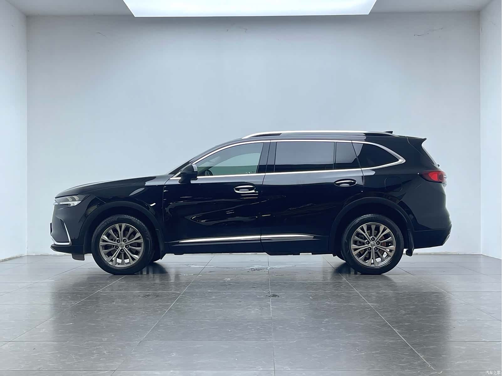 Buick Envision Plus, 2022 8