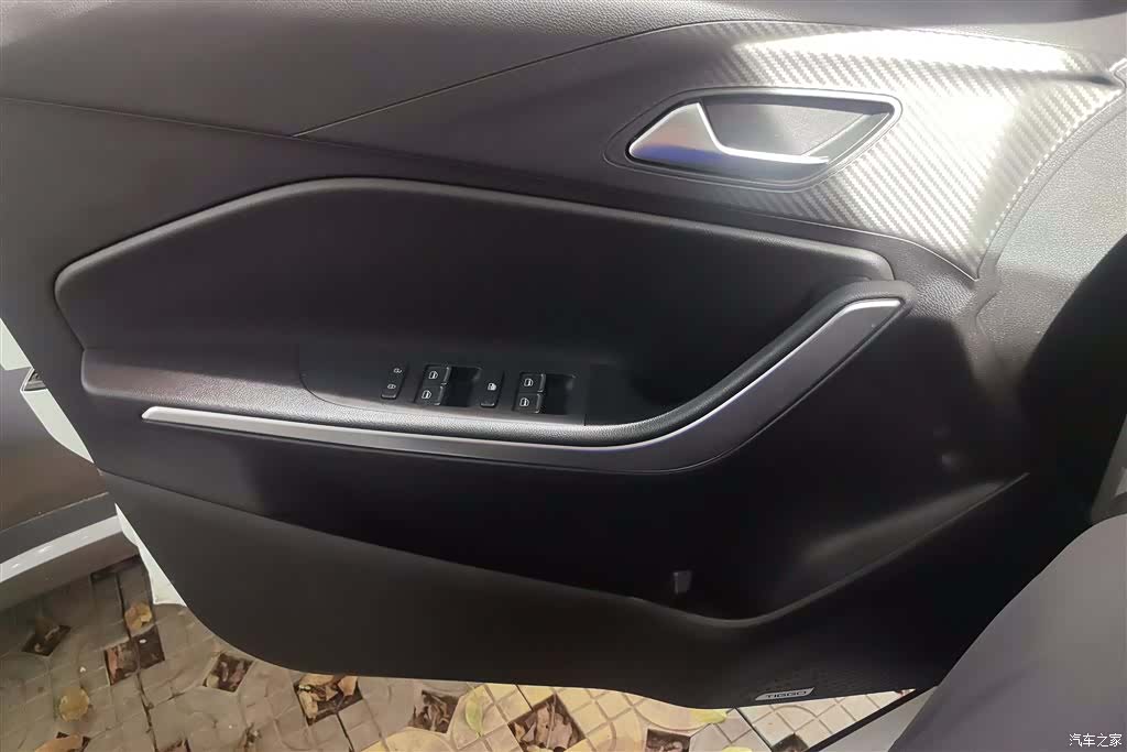 Chery 3x, 2025 7