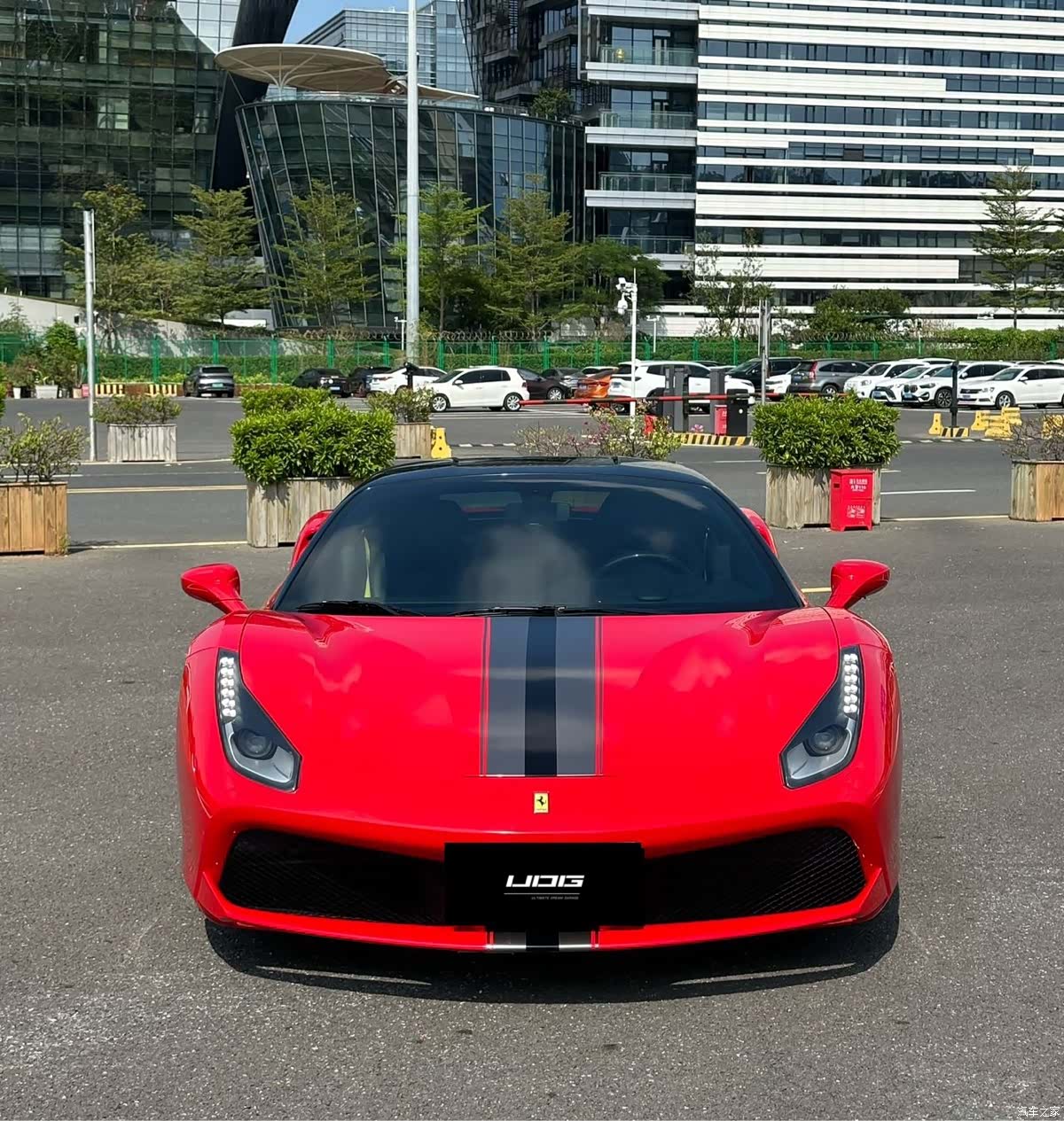 Ferrari 488, 2017 4