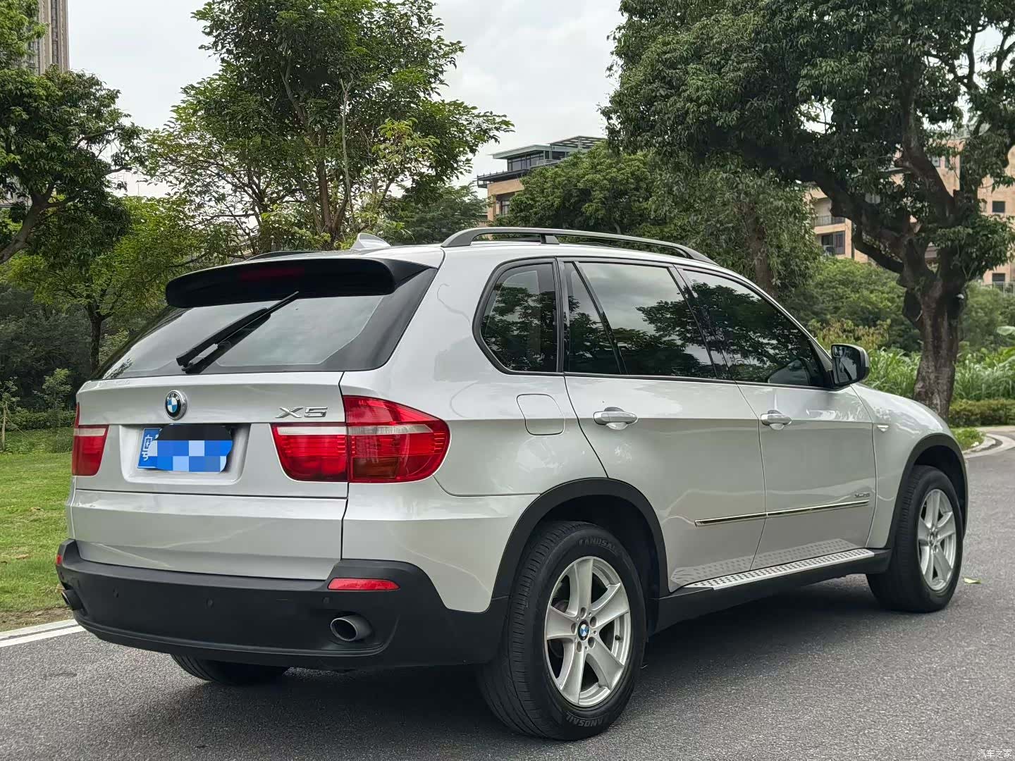 BMW X5, 2009 9