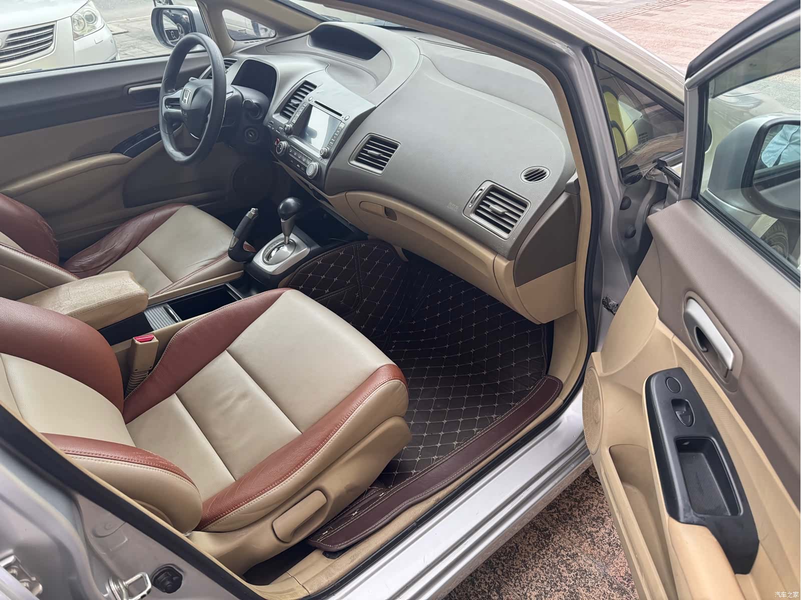 Honda Civic, 2008 8
