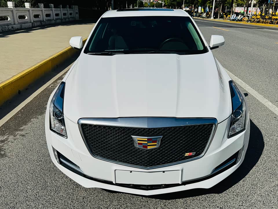 Cadillac ATS-L