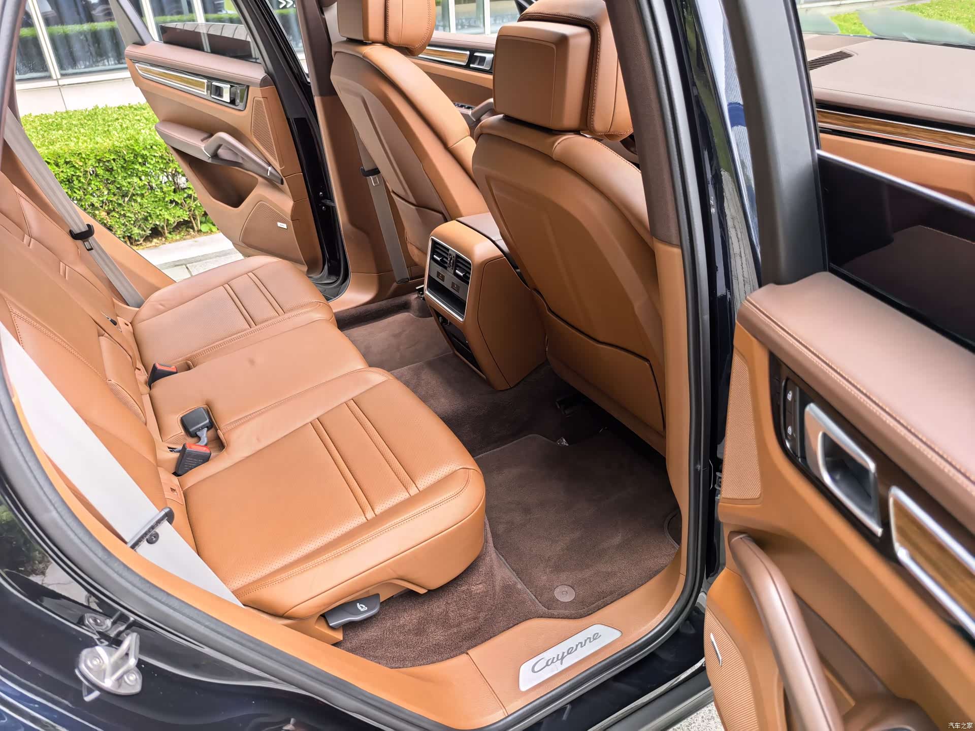 Porsche Cayenne, 2023 32