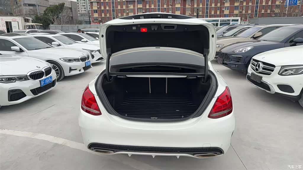 Mercedes-Benz C-Class, 2015 7