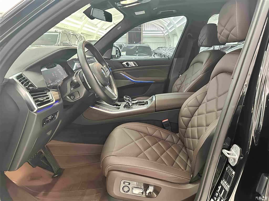 BMW X5, 2023 10
