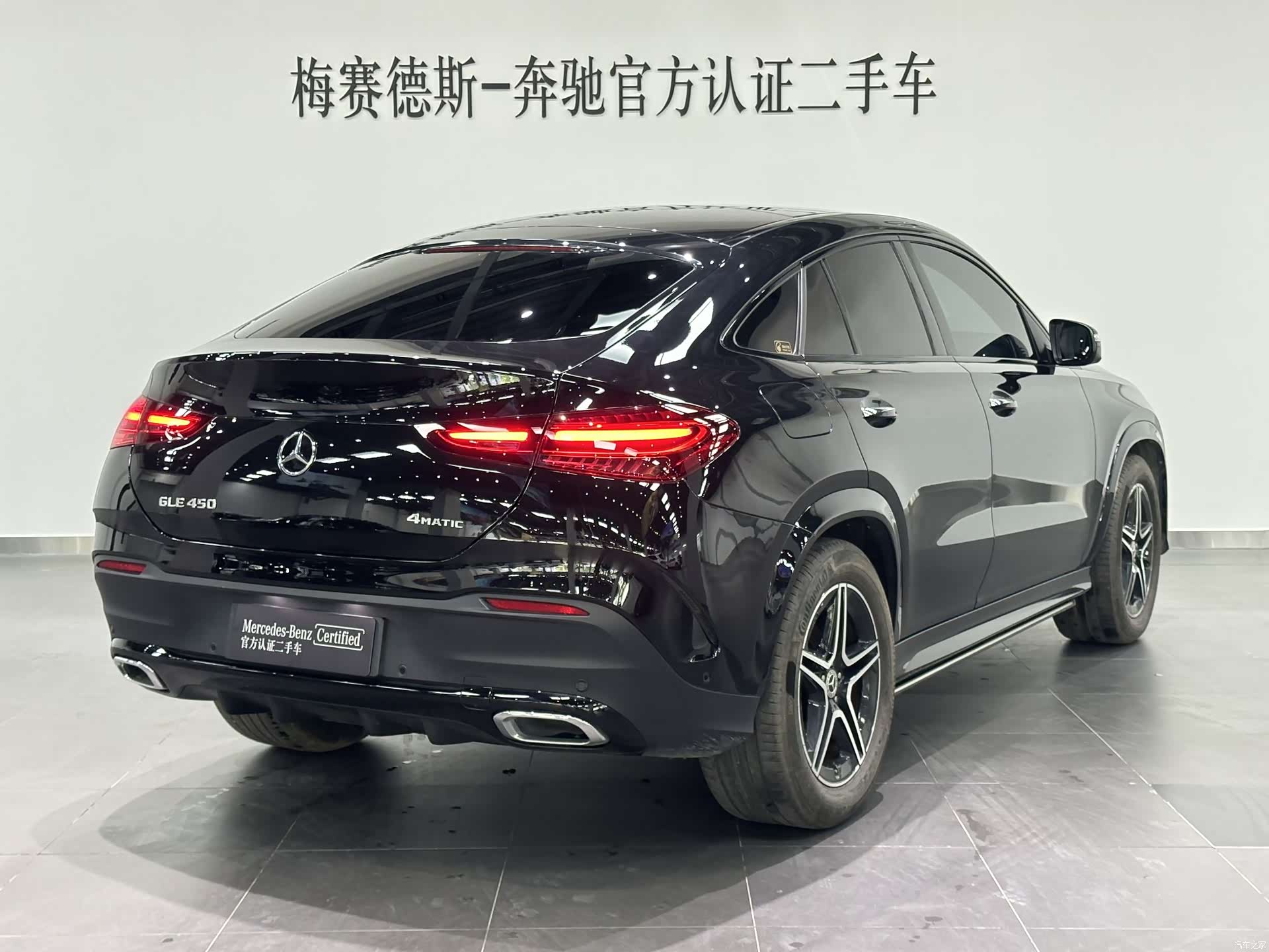 Mercedes-Benz GLE, 2023 все фото