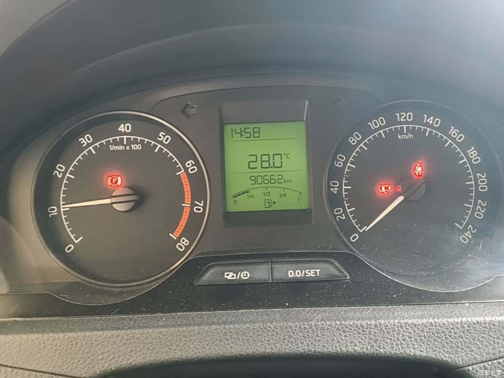 Skoda Rapid, 2017 12