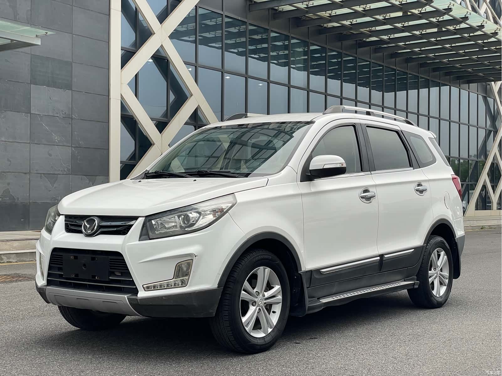 BAIC S3, 2016 1