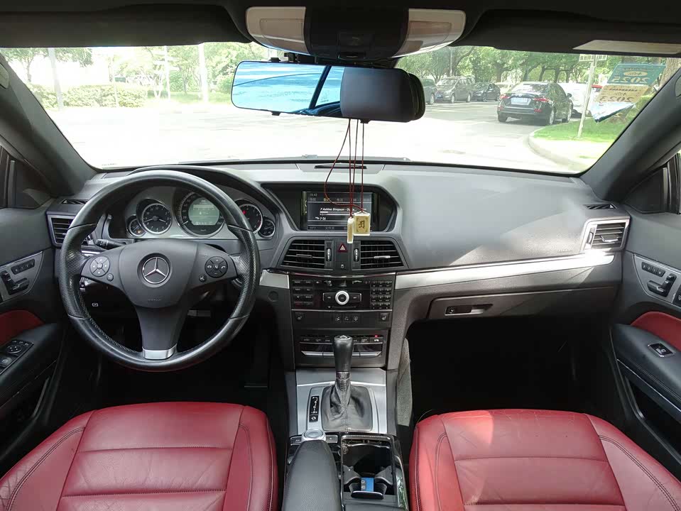 Mercedes-Benz E-class Mercedes-Benz E-class