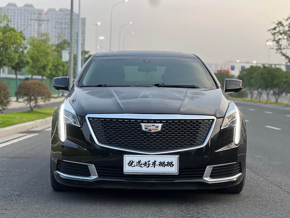 Cadillac XTS