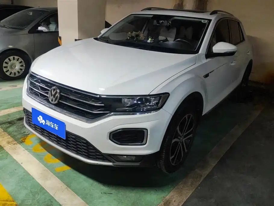 Volkswagen T-ROC exploring Songs