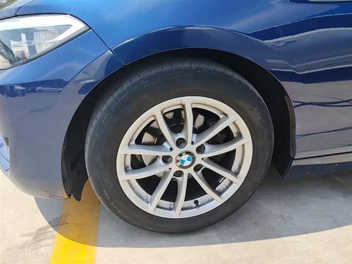 BMW 2 Series 2015 218i