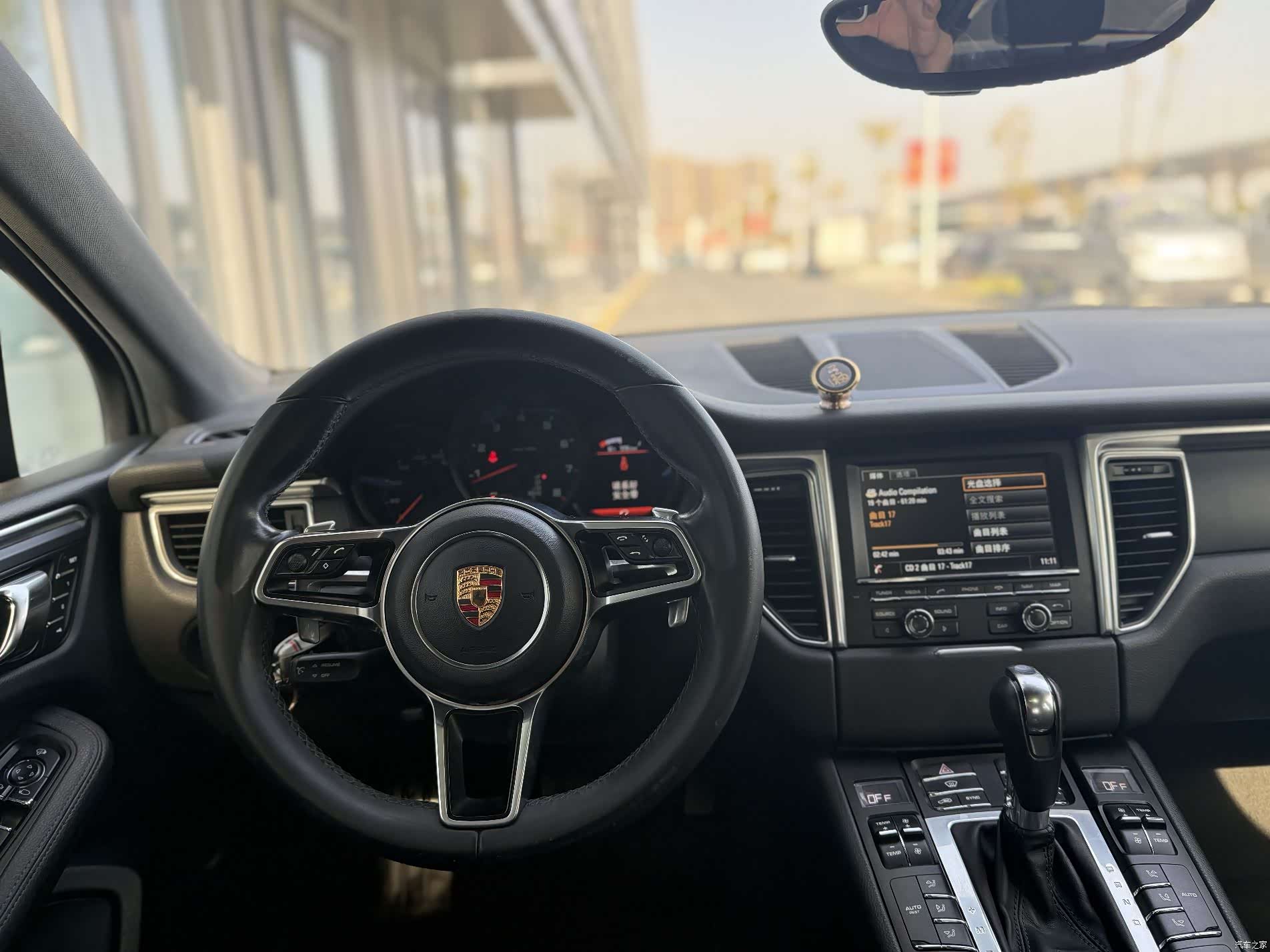 Porsche Macan, 2015 8