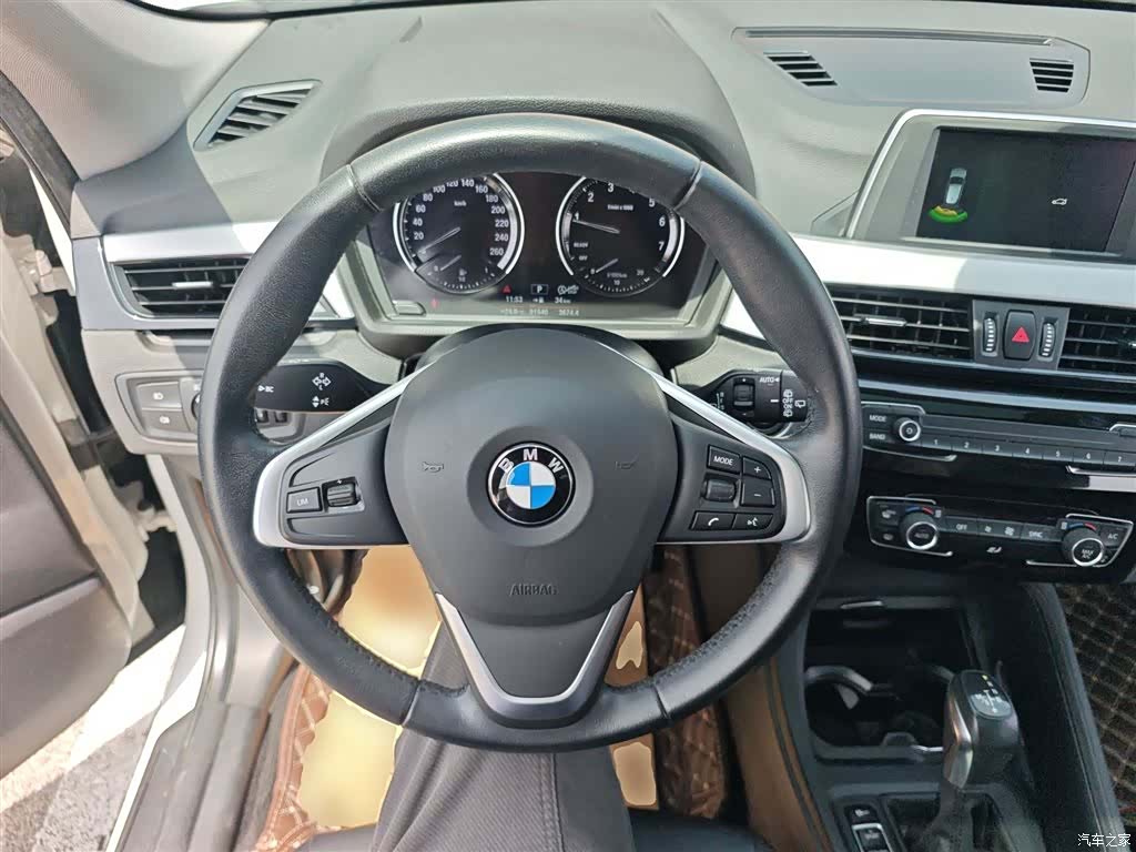 BMW X1, 2019 11