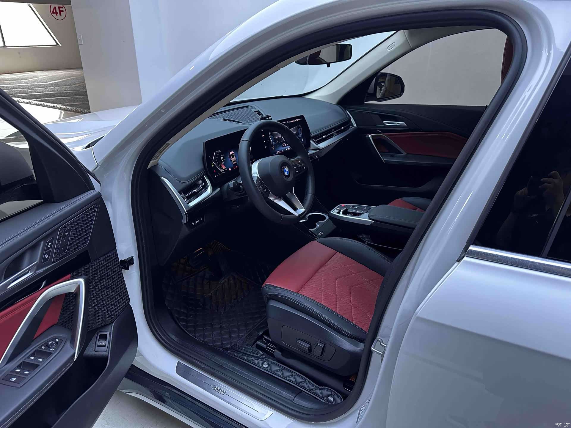 BMW X1, 2024 9