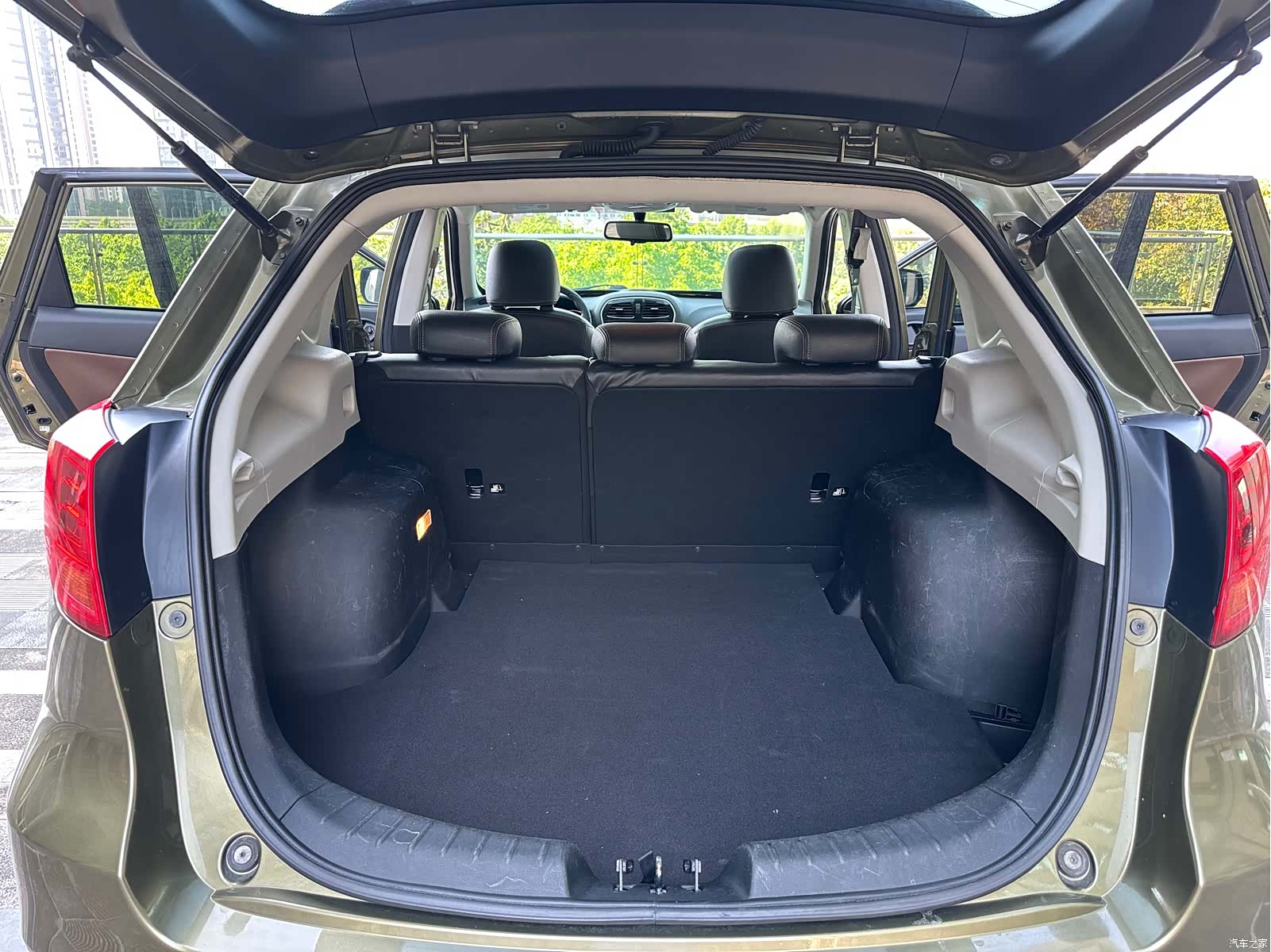 GAC GS5, 2015 11