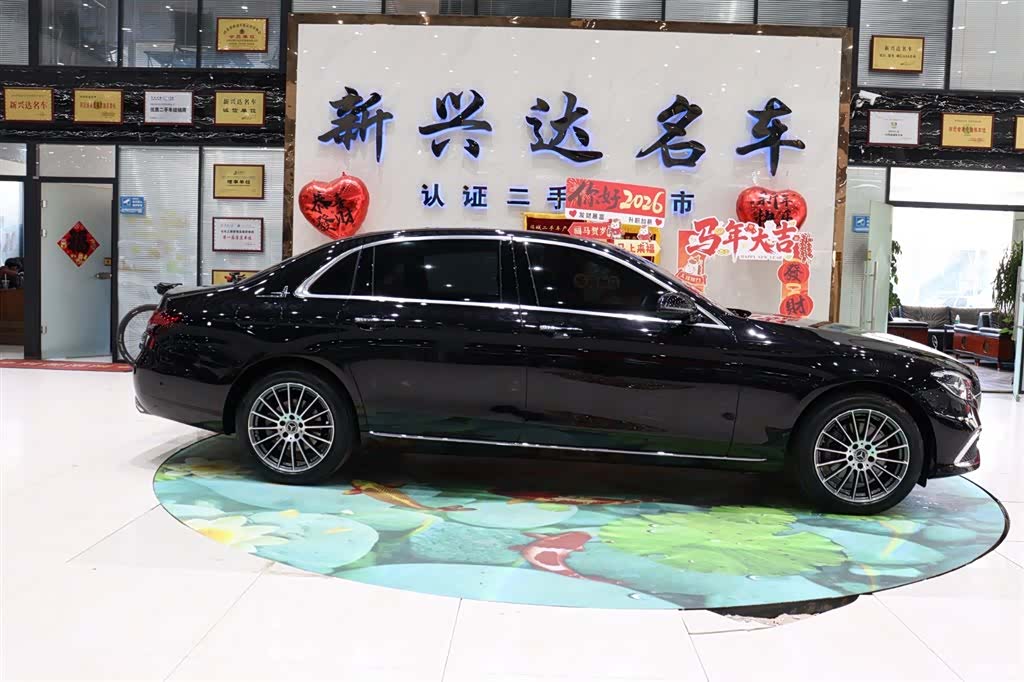 Mercedes-Benz E-Class, 2023 4