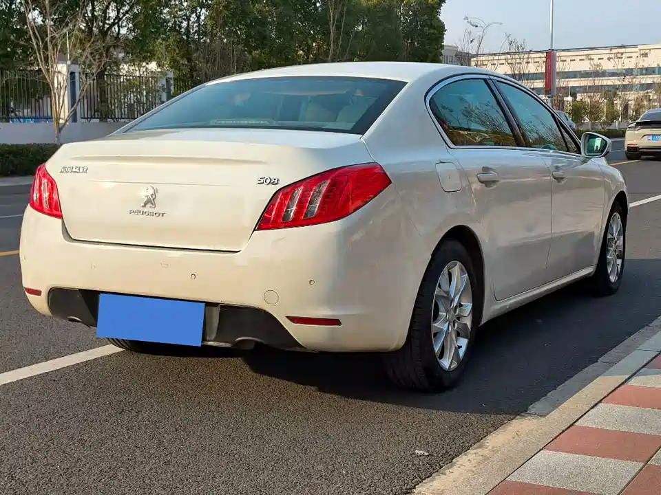 Peugeot 508