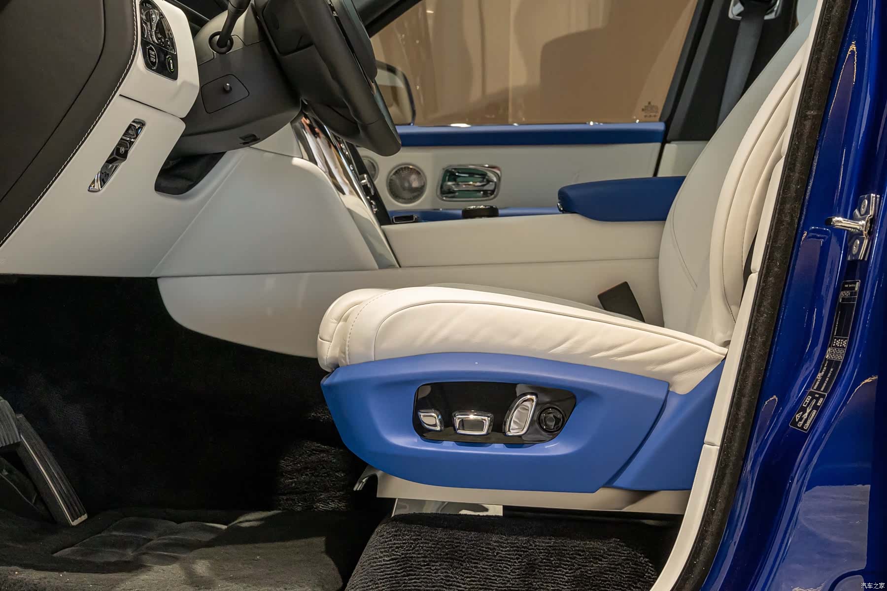 Rolls-Royce Cullinan, 2020 14