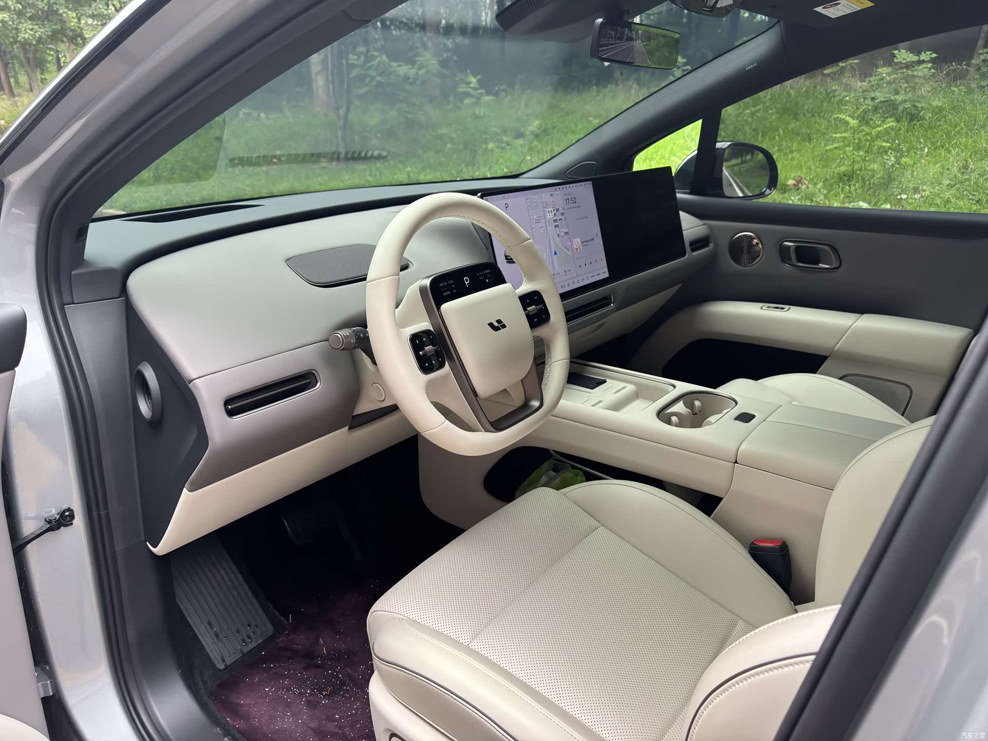 Li Auto i6, 2025 3