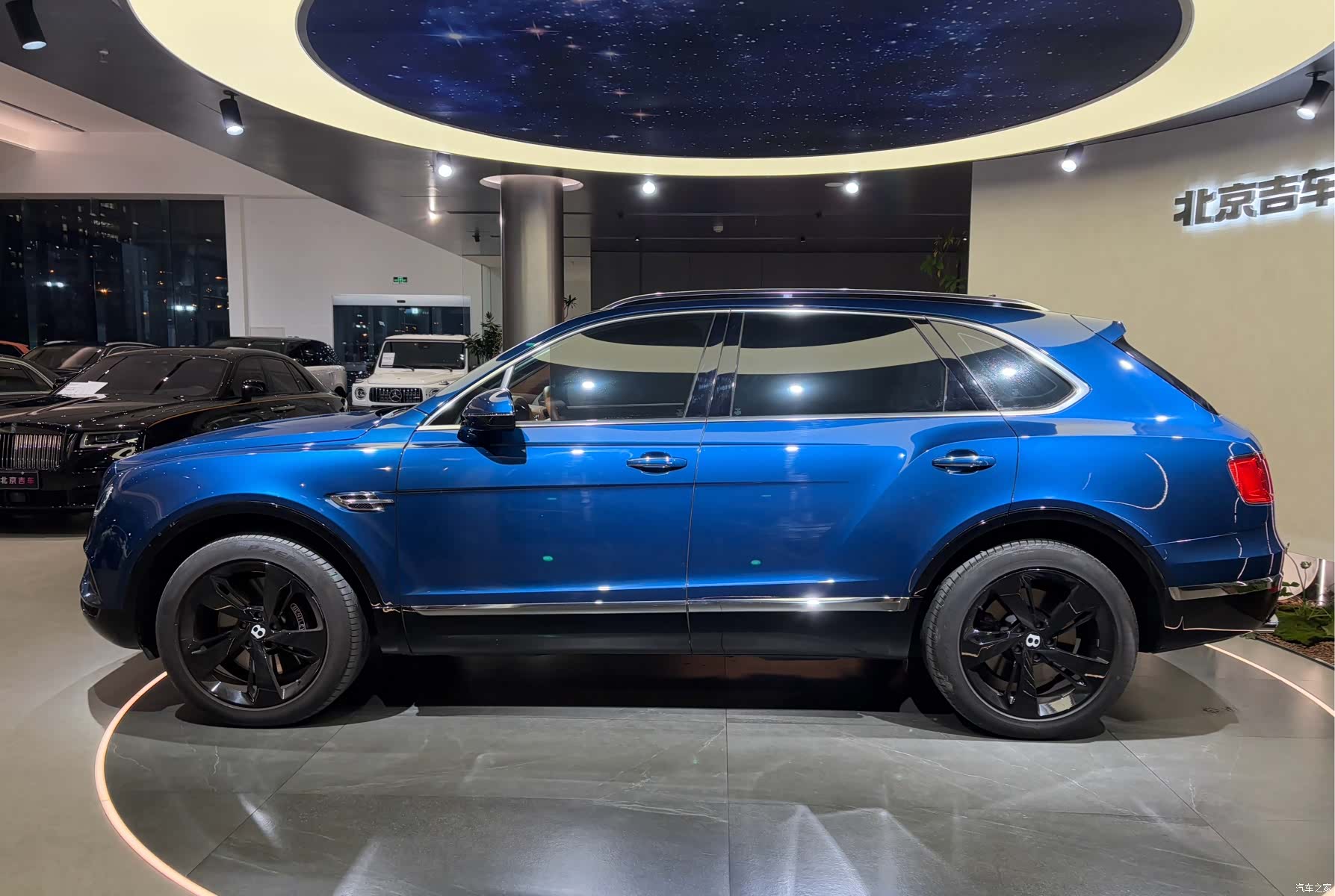 Bentley Bentayga, 2018 4