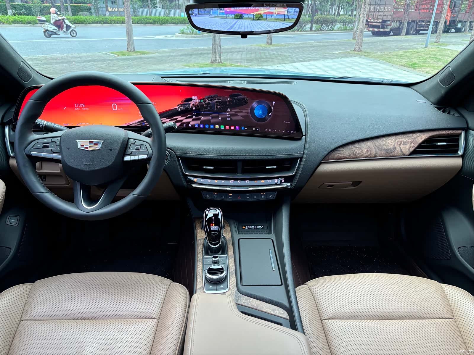 Cadillac CT5, 2025 22