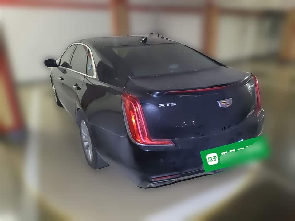 Cadillac XTS
