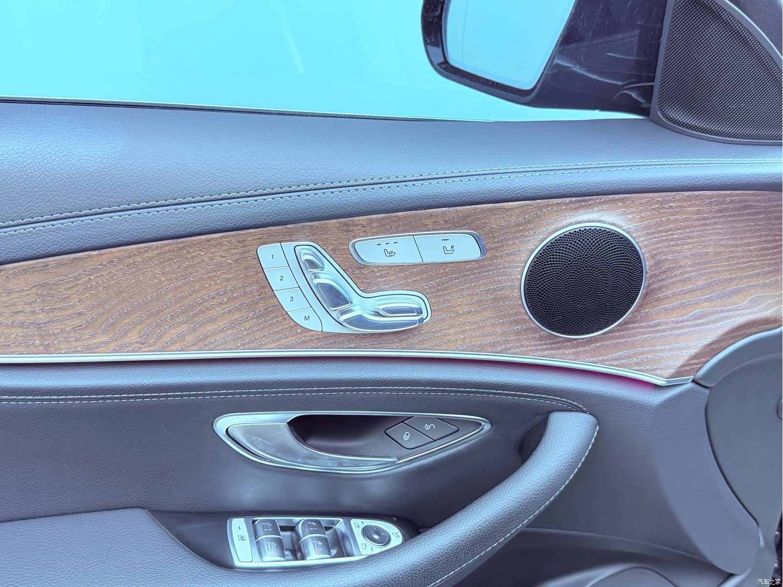 Mercedes-Benz E-Class, 2017 8