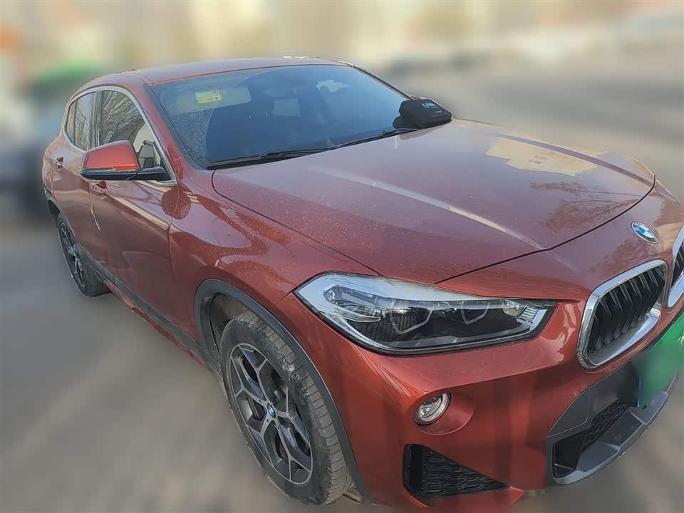 BMW X2