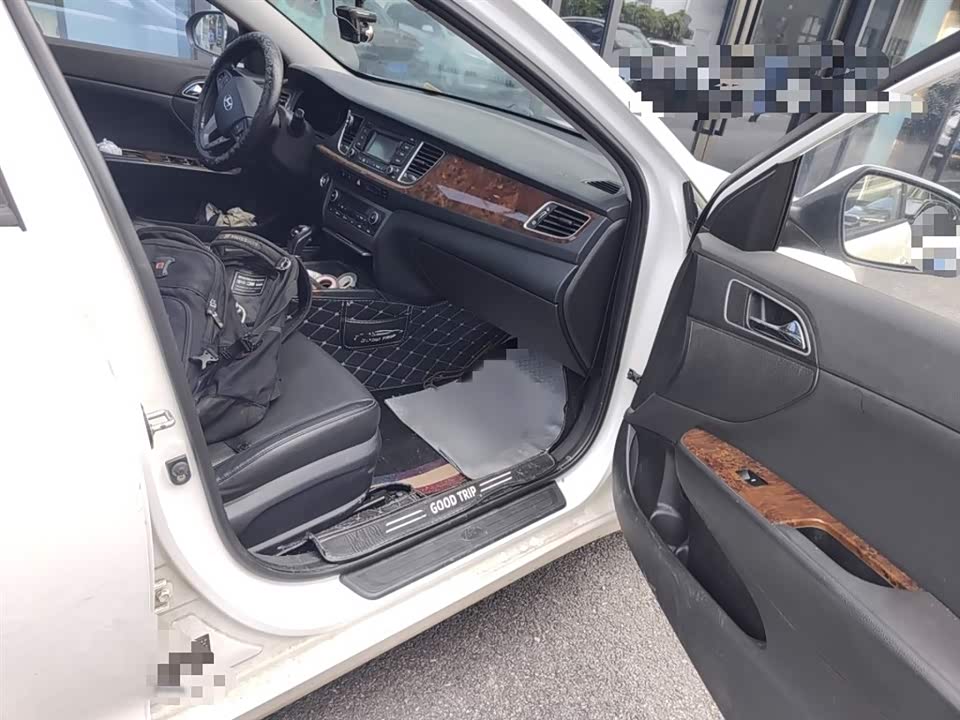 Hyundai Name picture