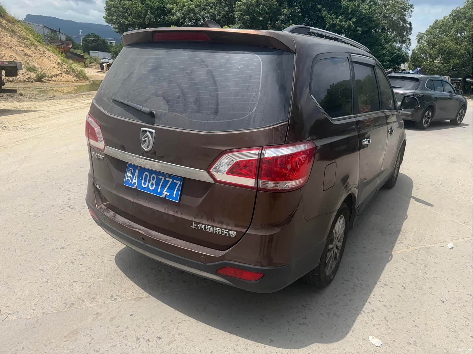 Wuling 730, 2015 18