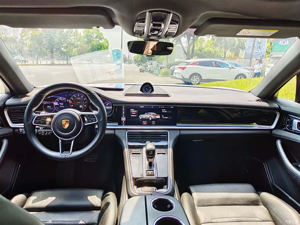 Porsche Panamera, 2019 7