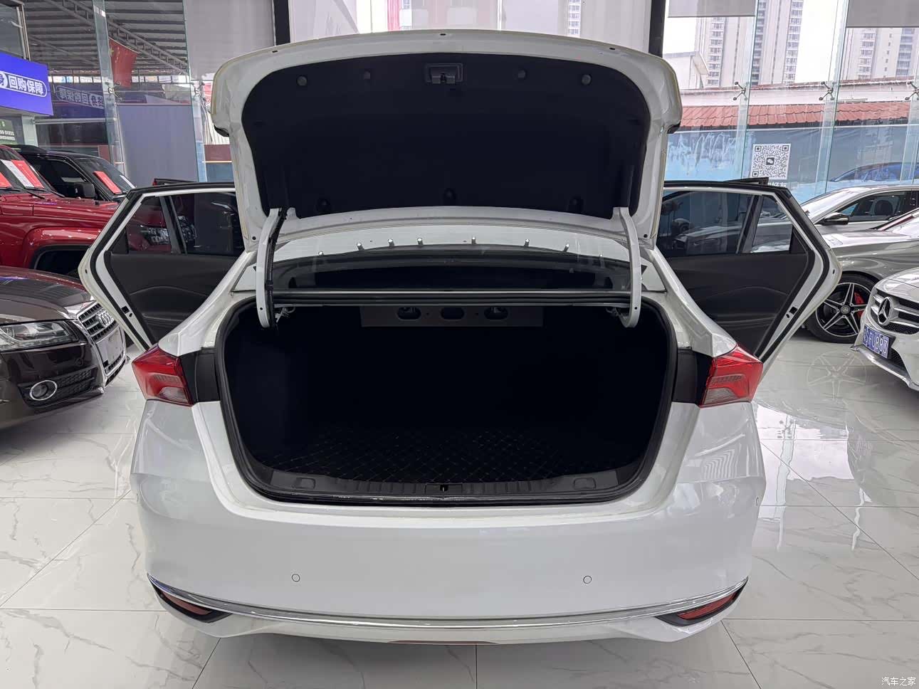 Buick Verano, 2024 24