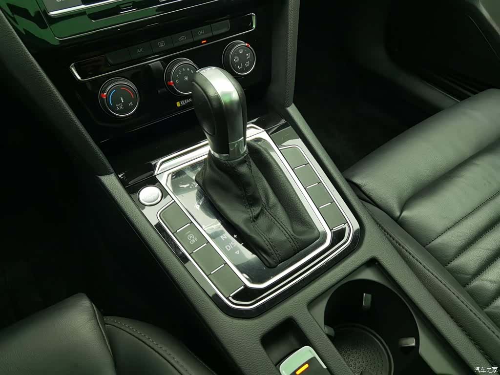 Volkswagen Magotan, 2019 13