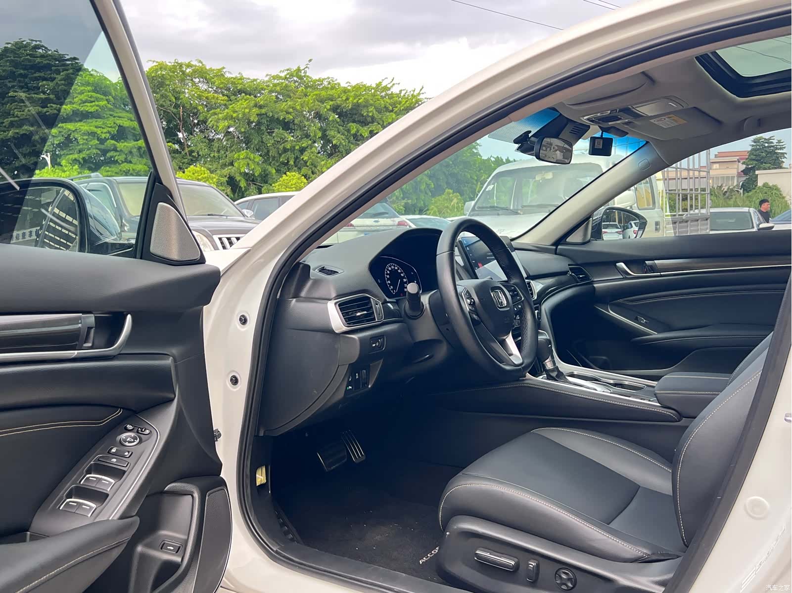 Honda Accord, 2023 4
