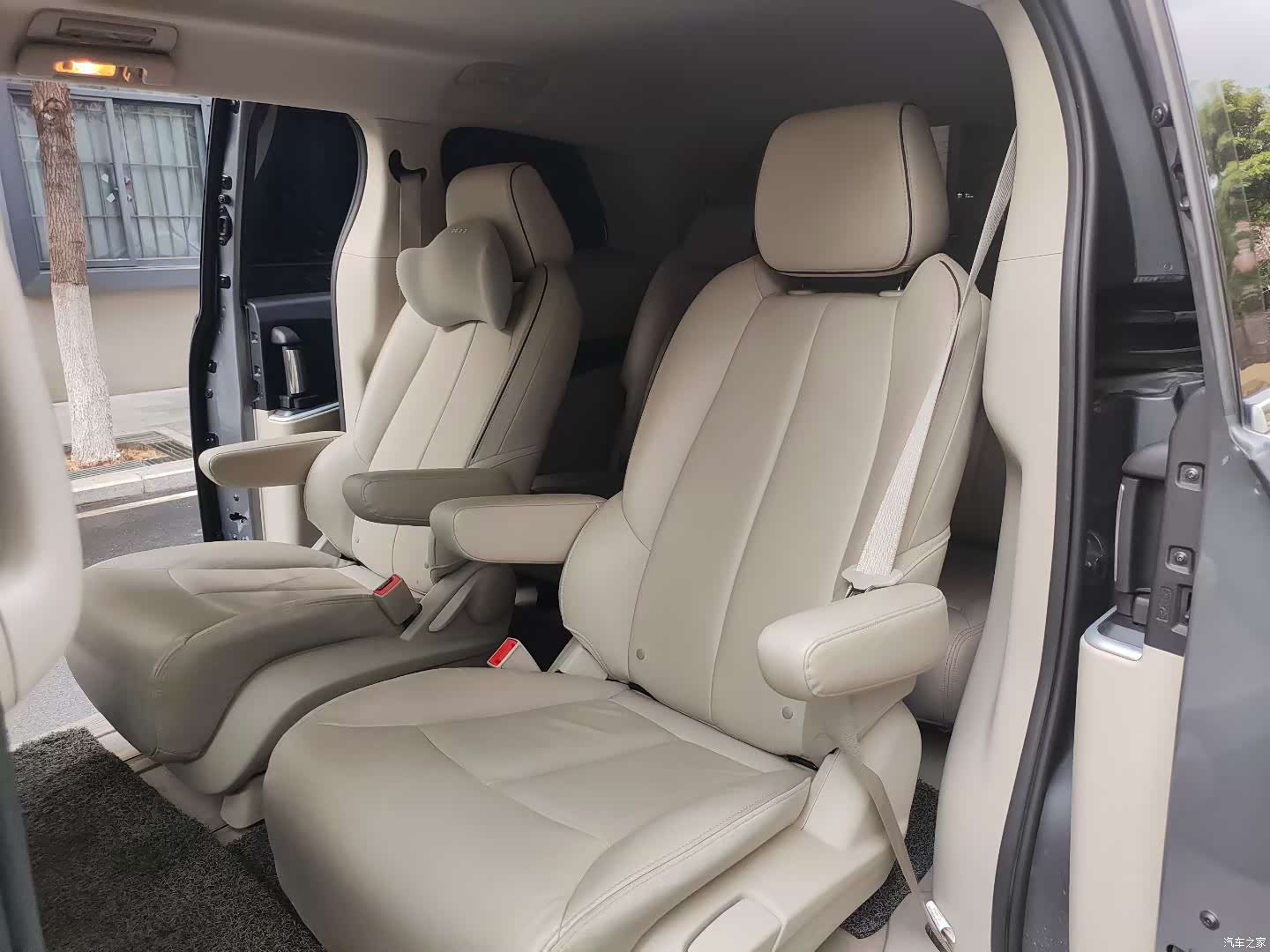 Buick GL8, 2021 8