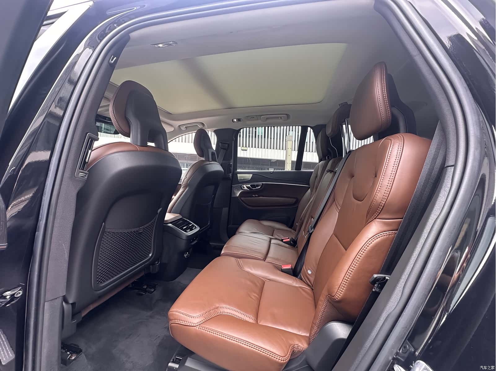 Volvo XC90, 2019 11