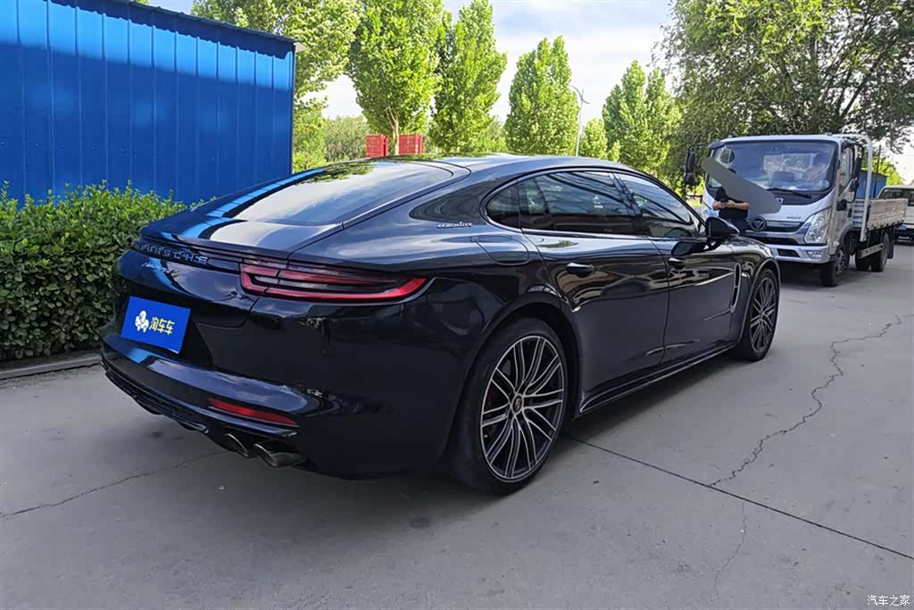 Porsche Panamera, 2019 3