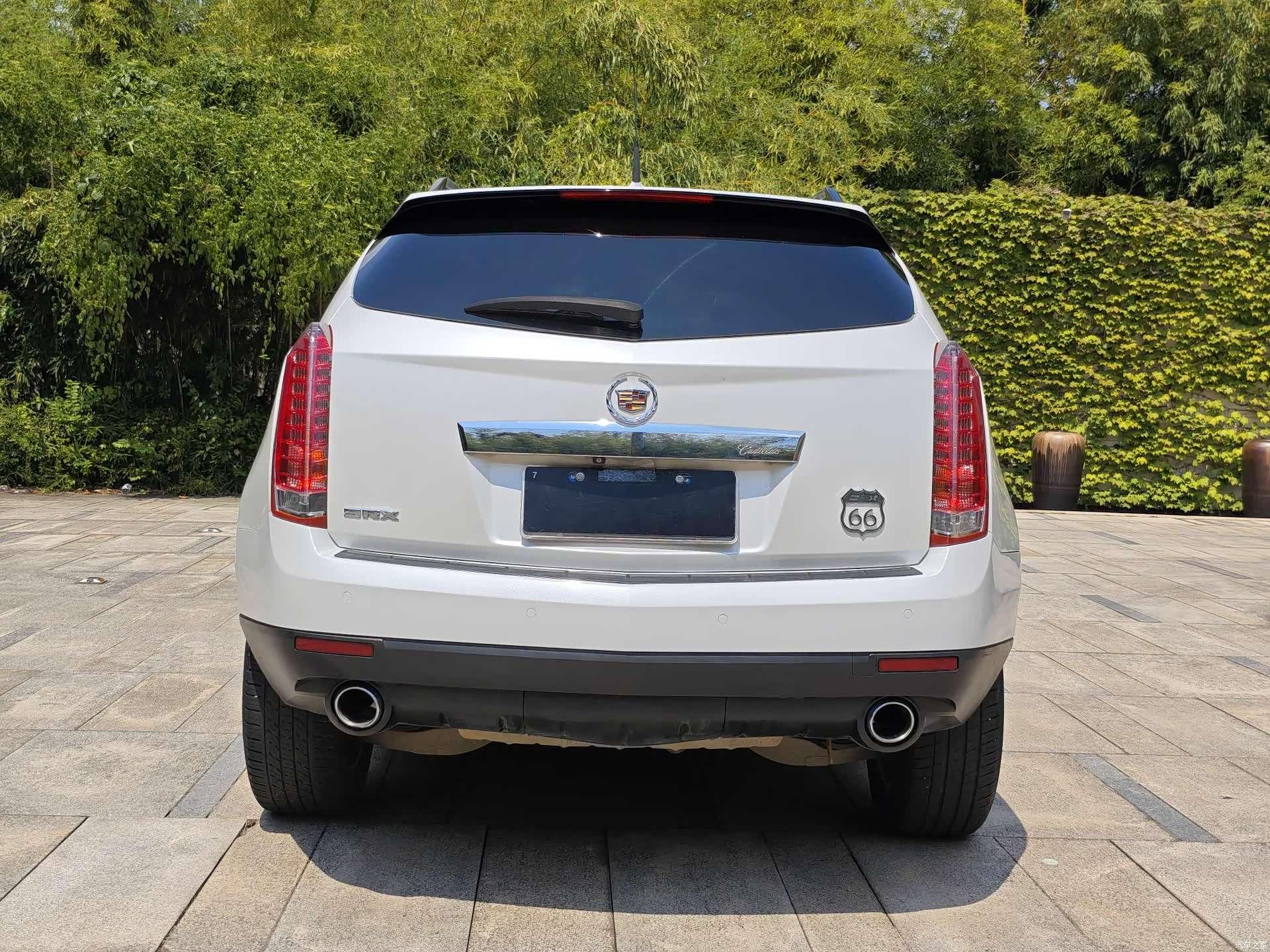 Cadillac SRX, 2014 4