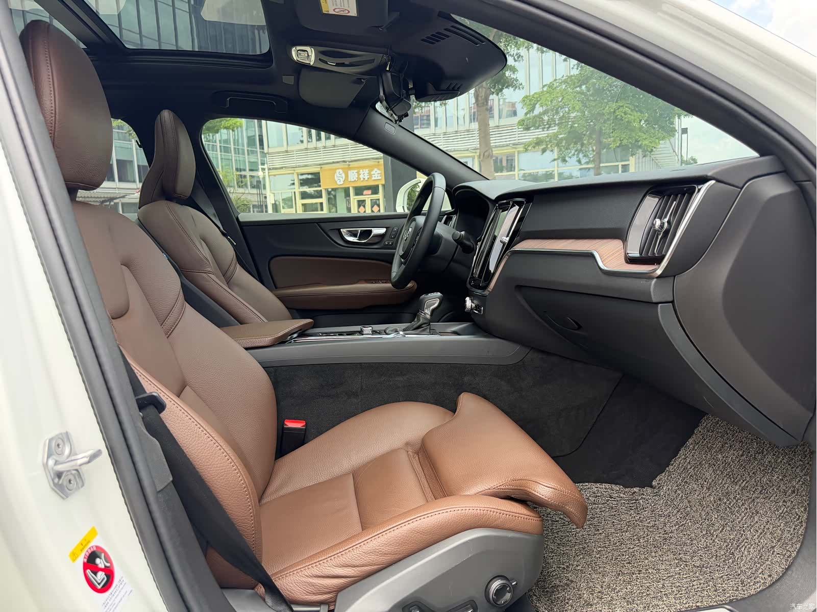 Volvo S60, 2021 10