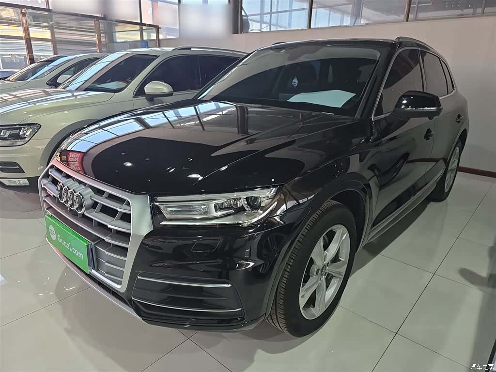 Audi Q5L, 2019 1