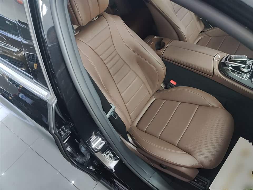 Mercedes-Benz E-class Mercedes-Benz E-class