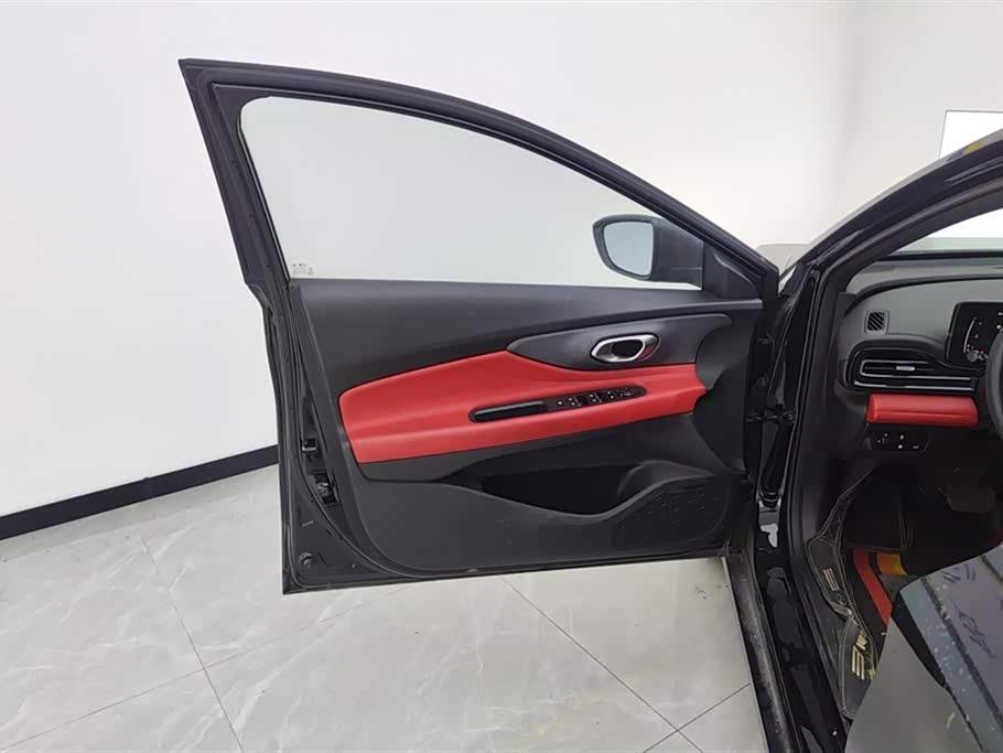 Trumpchi Shadow Leopard