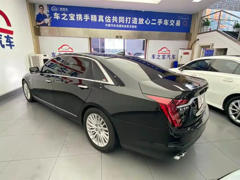 Cadillac CT6