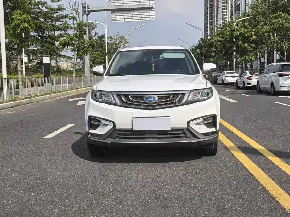 Geely Atlas